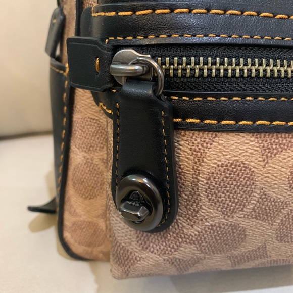 Coach Sig. Stud & Crystal Coated Canvas Backpack 23/ Coach Accordion Cardholder - Picture 8 of 16